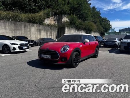 MINI CLUBMAN 2023
