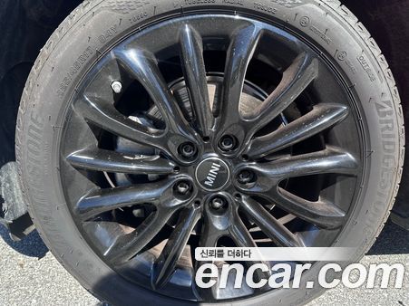 MINI CLUBMAN 2023, фото 5
