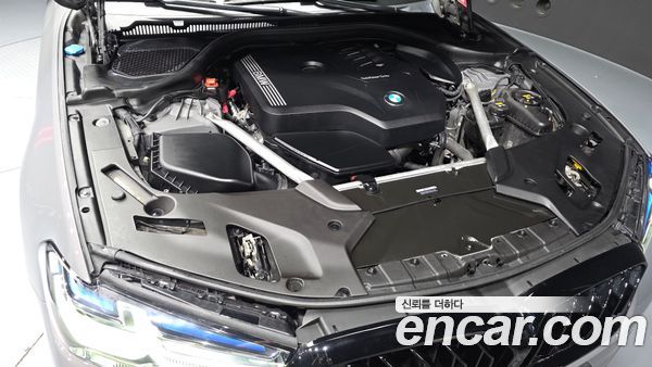 BMW 5 Series 2022, фото 6