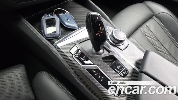BMW 5 Series 2022, фото 9