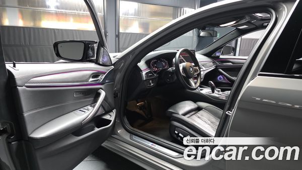 BMW 5 Series 2022, фото 10