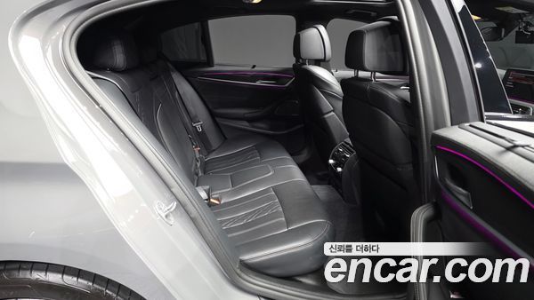 BMW 5 Series 2022, фото 12