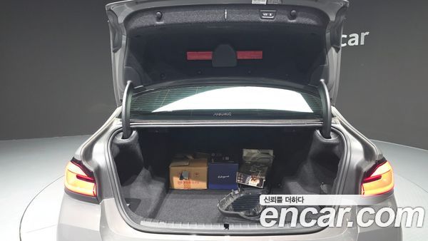 BMW 5 Series 2022, фото 20