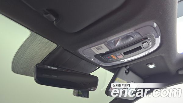 Hyundai Elantra 2023, фото 20