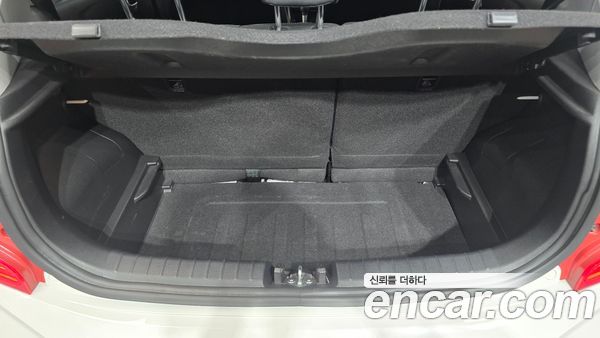 Kia Picanto 2023, фото 28