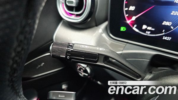 Mercedes-Benz C-Class 2023, фото 29