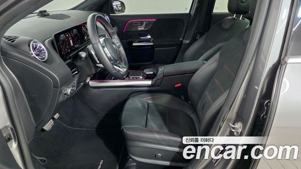 Mercedes-Benz GLA 2023, фото 14