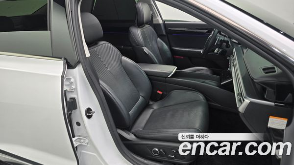 Hyundai Grandeur 2023, фото 16