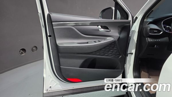 Hyundai Santa Fe 2023, фото 14