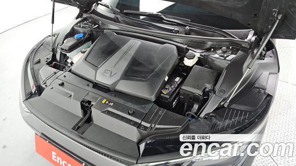 Kia EV6 2022, фото 6