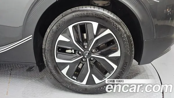 Kia EV6 2022, фото 7