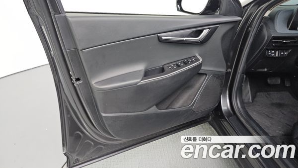 Kia EV6 2022, фото 14
