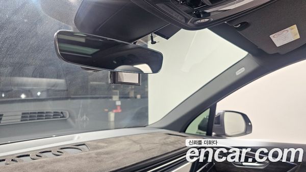 Audi Q7 2021, фото 29