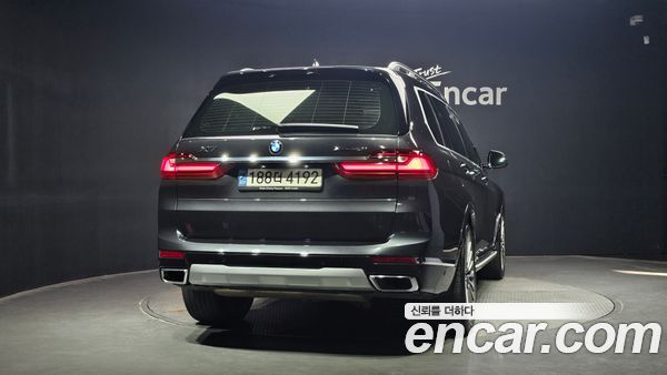 BMW X7 2022, фото 3