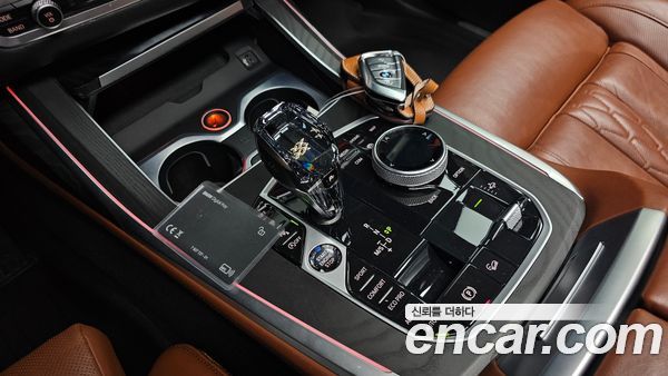 BMW X7 2022, фото 11