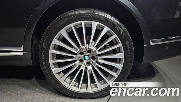 BMW X7 2022, фото 6