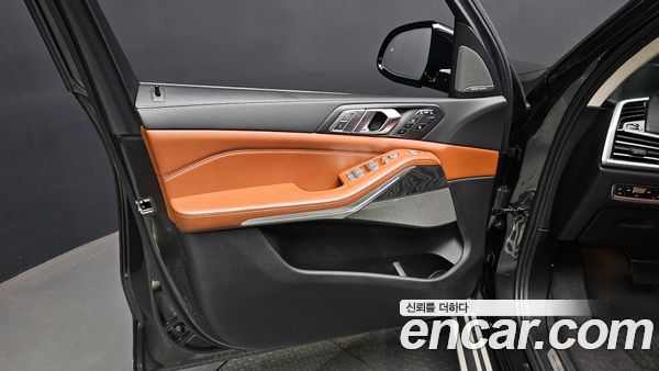BMW X7 2022, фото 13