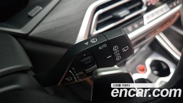 BMW X7 2022, фото 32