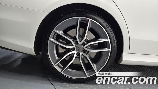 Mercedes-Benz E-Class 2021, фото 5