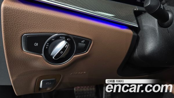 Mercedes-Benz E-Class 2021, фото 26