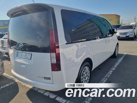 Hyundai Staria 2024, фото 5