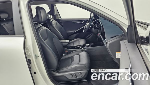 Kia Niro 2024, фото 16