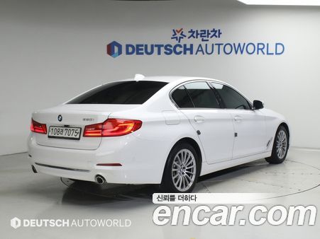 BMW 5 Series 2020, фото 2