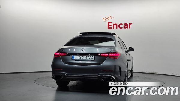 Mercedes-Benz C-Class 2025, фото 4
