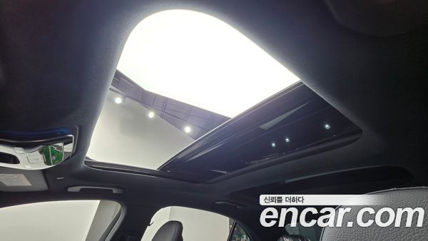 Mercedes-Benz C-Class 2025, фото 24