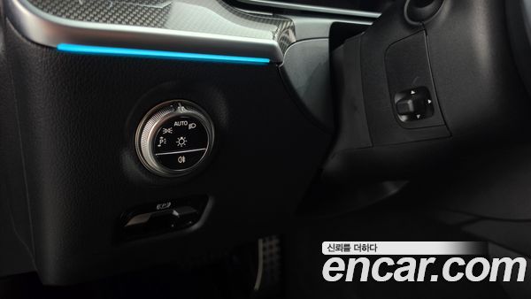 Mercedes-Benz C-Class 2025, фото 32