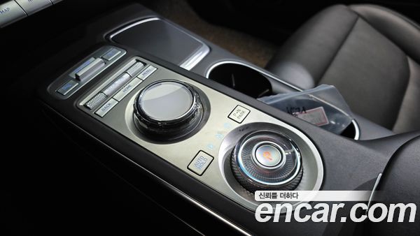 Genesis GV70 2021, фото 9
