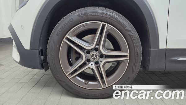 Mercedes-Benz GLB 2022, фото 5