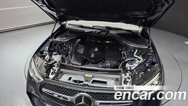 Mercedes-Benz GLC 2024, фото 6