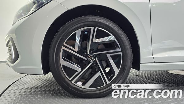 Volkswagen Jetta 2023, фото 5