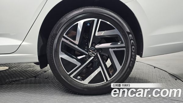 Volkswagen Jetta 2023, фото 7