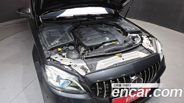 Mercedes-Benz C-Class 2023, фото 6