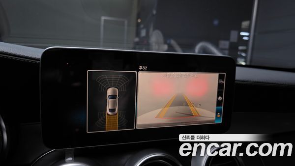 Mercedes-Benz C-Class 2023, фото 14