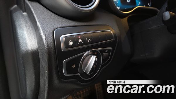 Mercedes-Benz C-Class 2023, фото 18