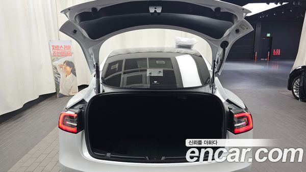 Tesla Model 3 2021, фото 26