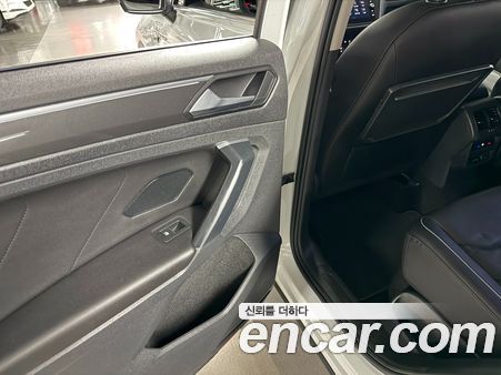 Volkswagen Tiguan 2020, фото 18