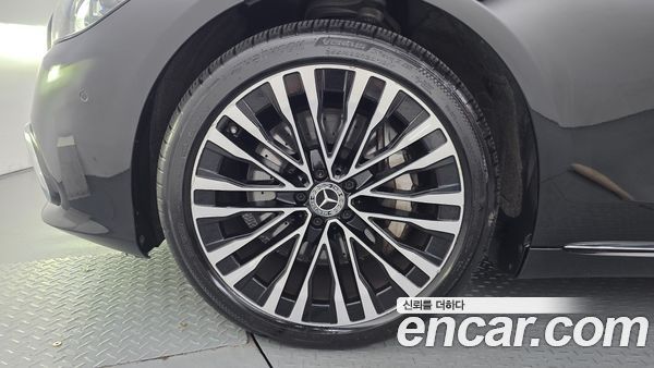 Mercedes-Benz S-Class 2021, фото 5