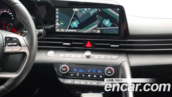 Hyundai Elantra 2023, фото 20