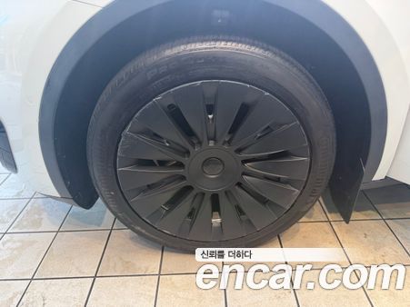 Tesla Model Y 2021, фото 5