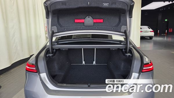 BMW 5 Series 2025, фото 26