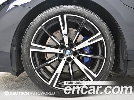 BMW 5 Series 2025, фото 5