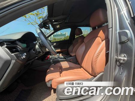 Audi A4 2023, фото 10