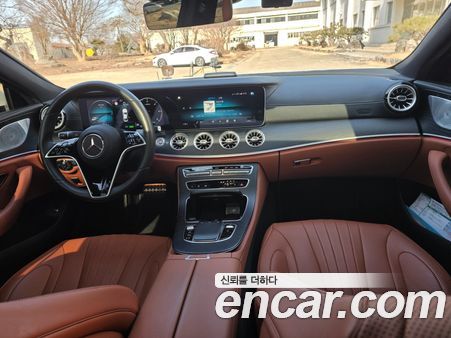 Mercedes-Benz CLS 2023, фото 9