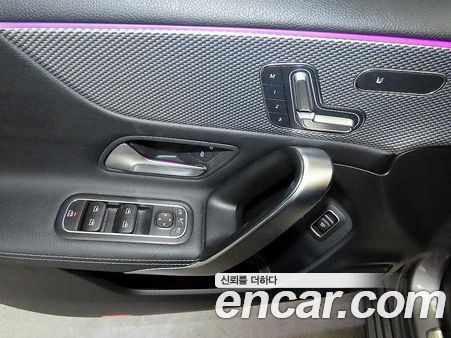 Mercedes-Benz A-Class 2021, фото 14