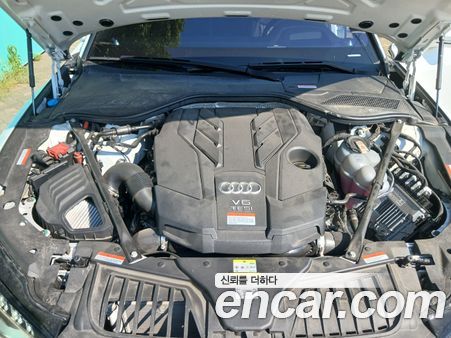 Audi A8 2023, фото 20