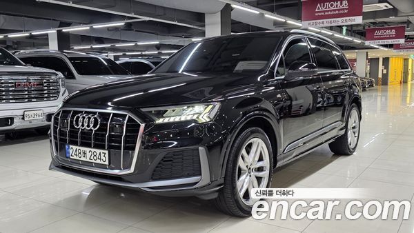 Audi Q7 2023, фото 5
